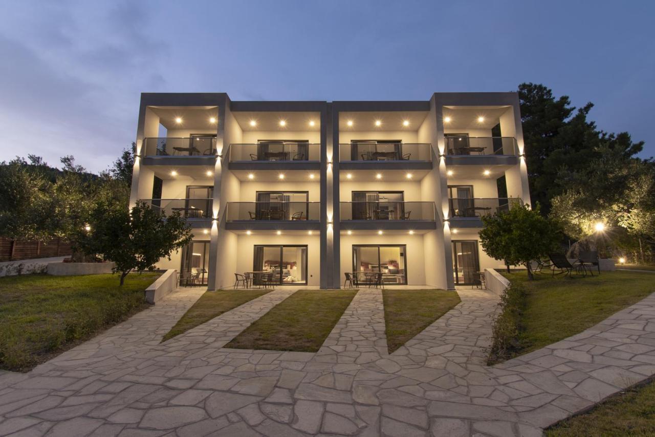 Mola Papaya Studios Mola Kalyva Exteriér fotografie