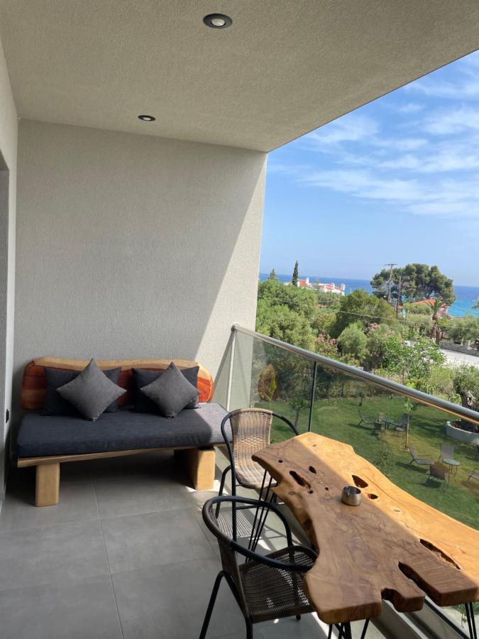 Mola Papaya Studios Mola Kalyva Exteriér fotografie